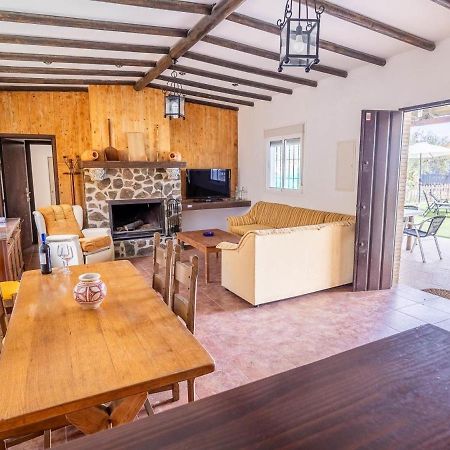Villa Santa Teresa Vacacional Sevilla Dos Hermanas Kültér fotó