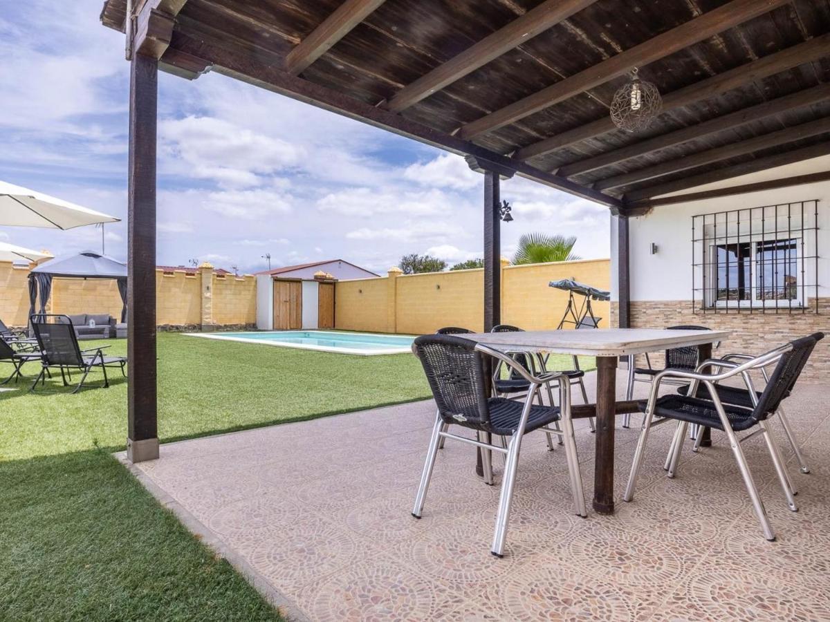 Villa Santa Teresa Vacacional Sevilla Dos Hermanas Kültér fotó