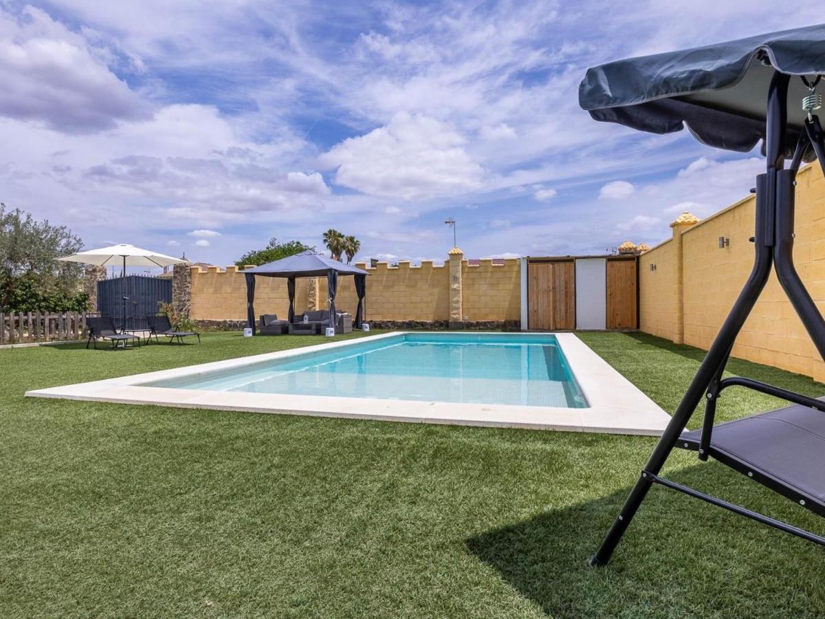 Villa Santa Teresa Vacacional Sevilla Dos Hermanas Kültér fotó