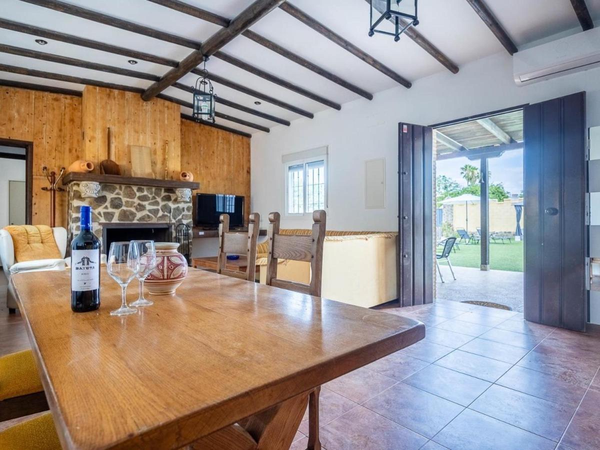Villa Santa Teresa Vacacional Sevilla Dos Hermanas Kültér fotó